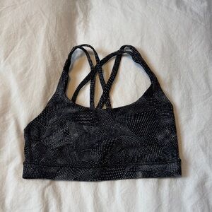 Lululemon Athletica Black Patterned Strappy Sports Bra